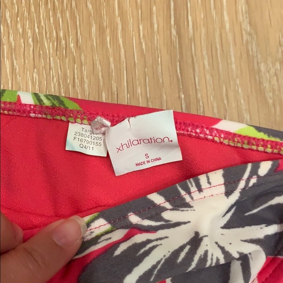 Bikini - Picture 4 of 5